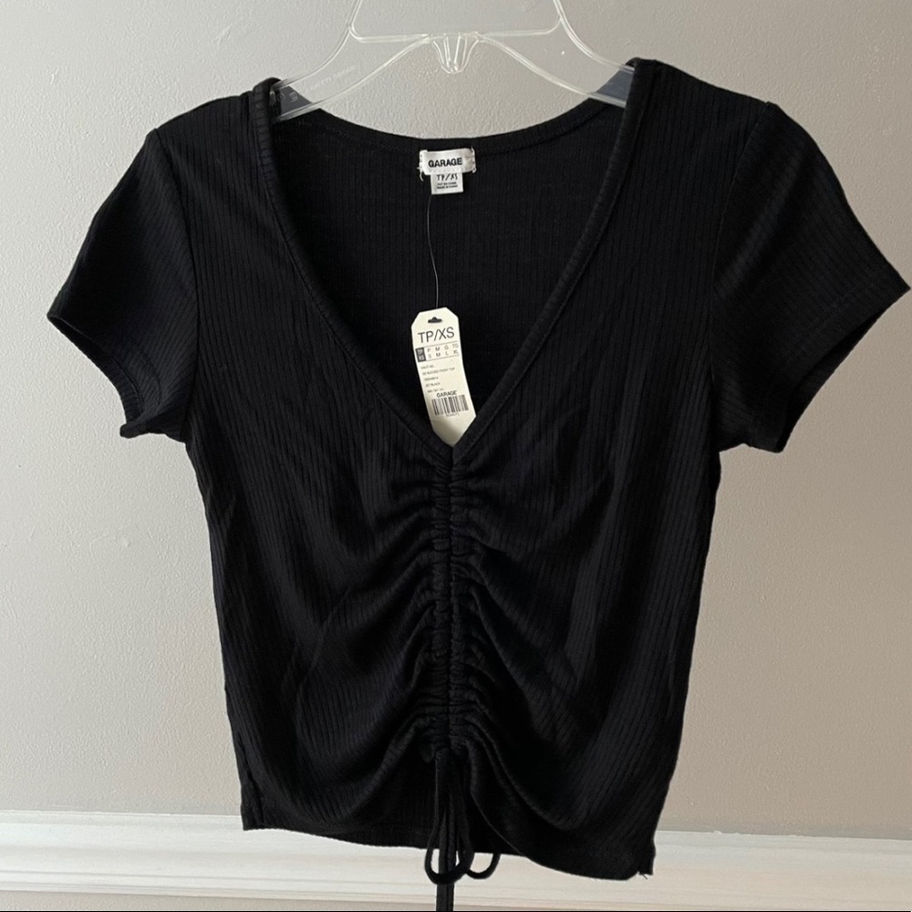 going out front tie ribbed crop top